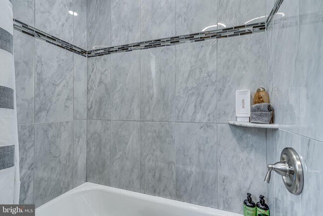 Building Photo - 11315 Demmy Way