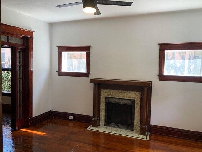 Building Photo - 520 S Sherman St