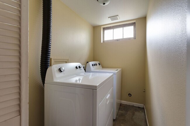 Building Photo - Charming 1901 Bungalow with Modern Updates...