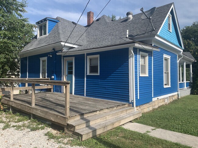 Building Photo - 500 S Lincoln St