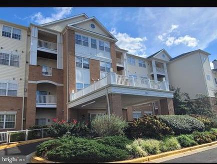 Building Photo - 2607 Chapel Lake Dr