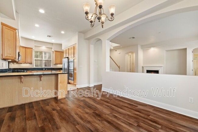 Building Photo - 2245 Heavenly View Trail