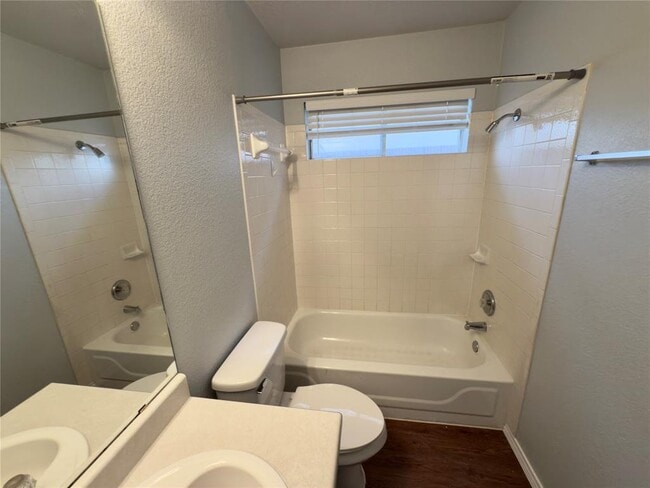 Building Photo - 3108 Port Anne Way