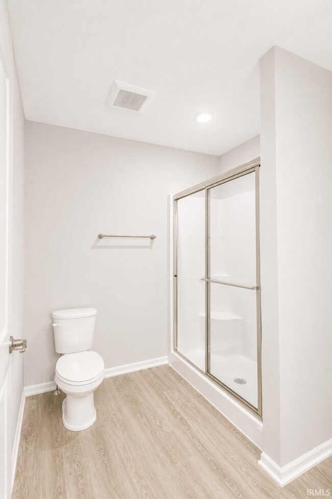 Building Photo - 3559 Canal Square Dr