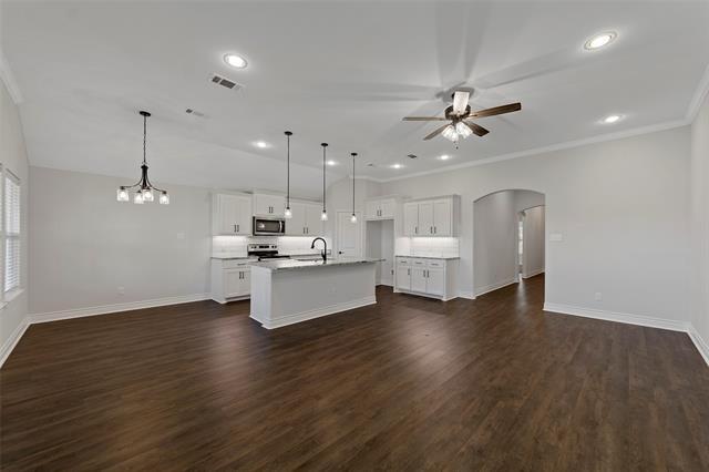 Building Photo - 7502 Grant Ln