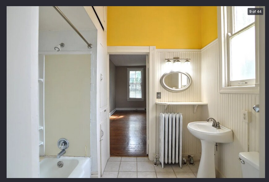 Building Photo - 416 6th Ave