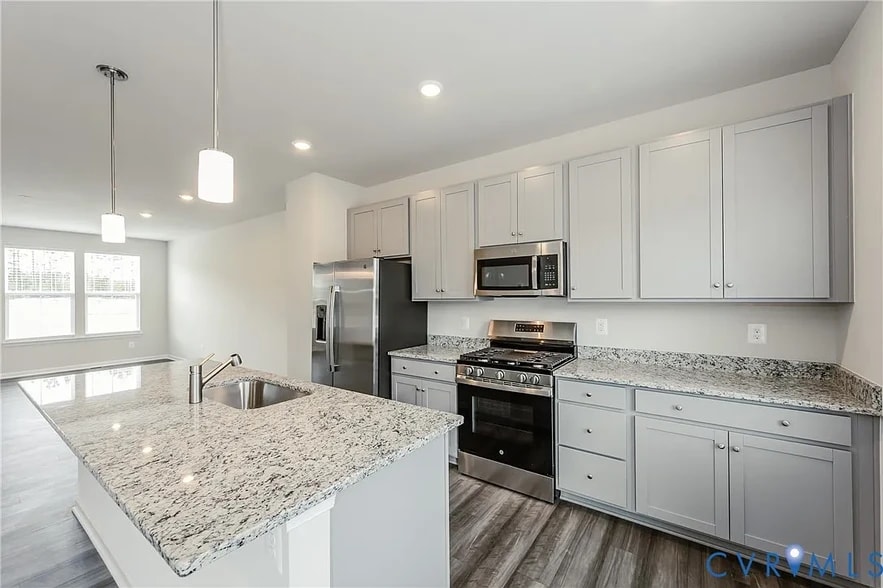 Building Photo - 8753 Whitman Dr
