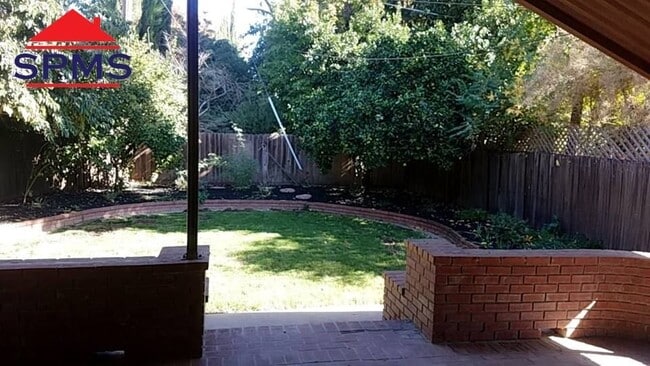 Building Photo - 907 Stern Cir