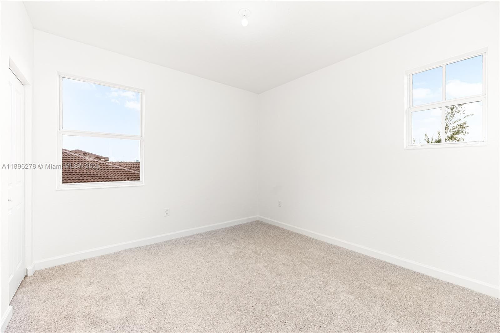 Building Photo - 2232 SE 30th St