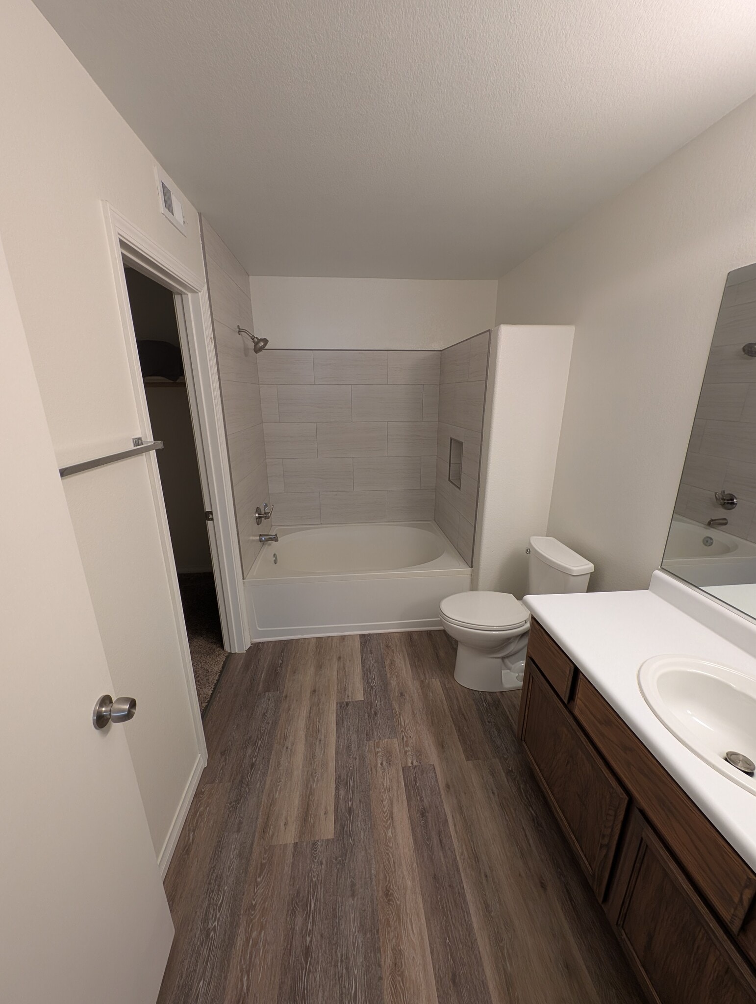 Master Bath #1 - 813 Radiant Star St