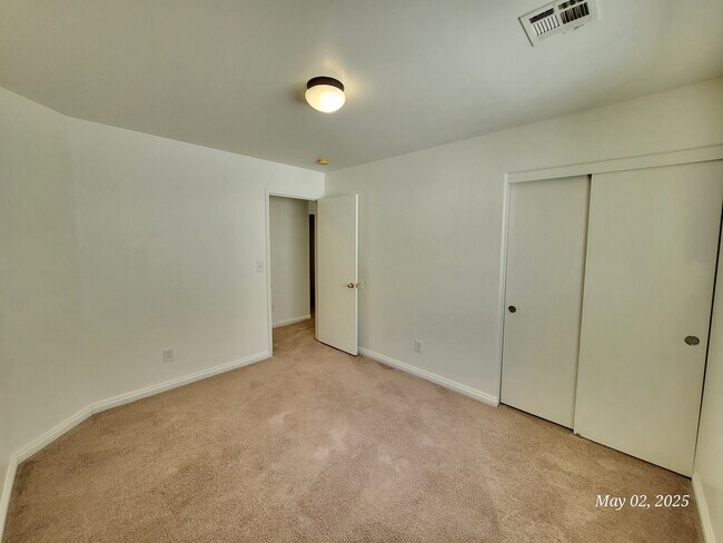 Building Photo - 6764 Grandview Ridge Ave