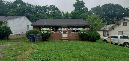 Building Photo - 2425 Machine St