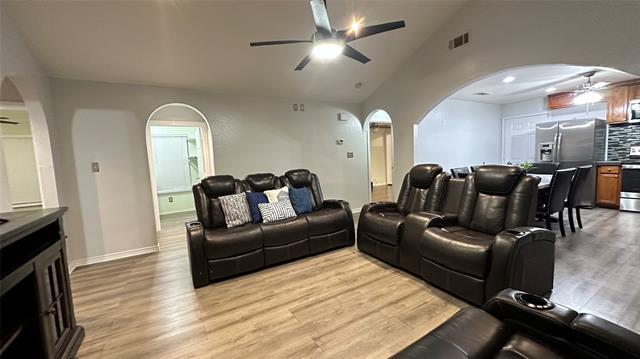 Building Photo - 13731 Biggs St