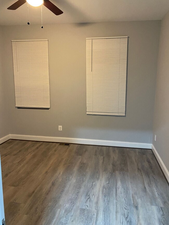 Building Photo - 2103 Belair Rd