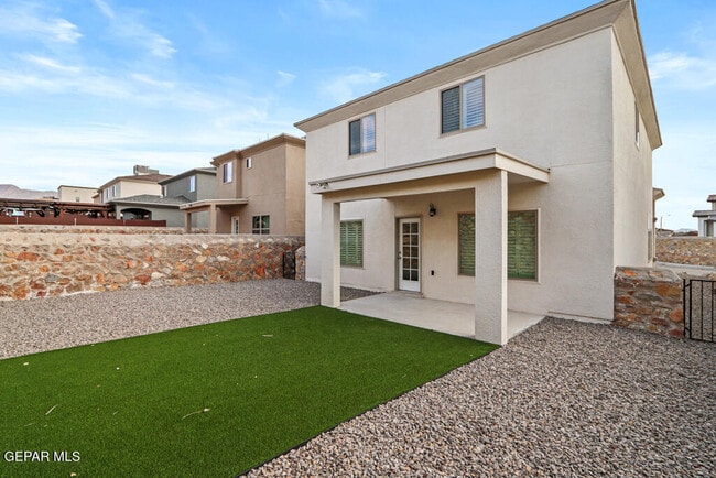 Building Photo - 497 Denim St