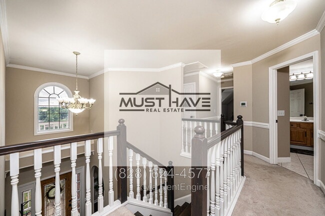 Building Photo - 5700 Crown Ter