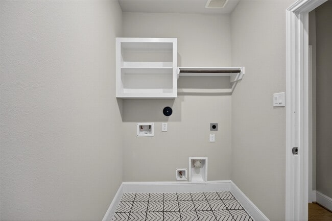 Building Photo - 3031 Lantana Trl