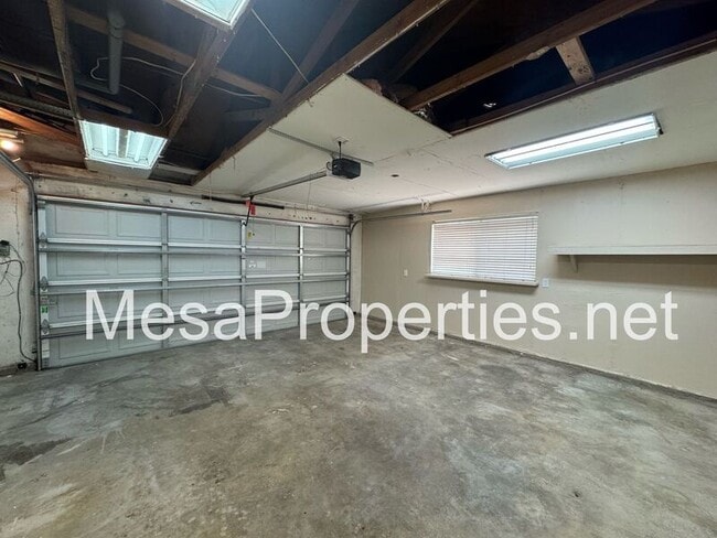 Building Photo - 17787 Birch St