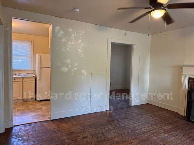 Building Photo - 3427 Navajo St