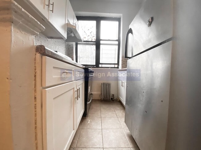 Building Photo - 2172 Second Avenue