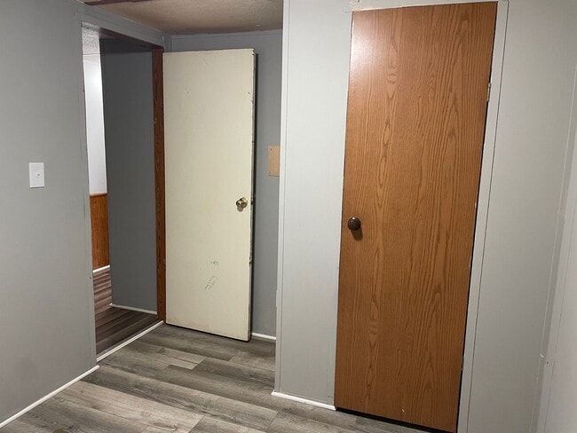 Building Photo - 4 BED, 2 BATH MOBILE HOME LOCATED IN JACKS...