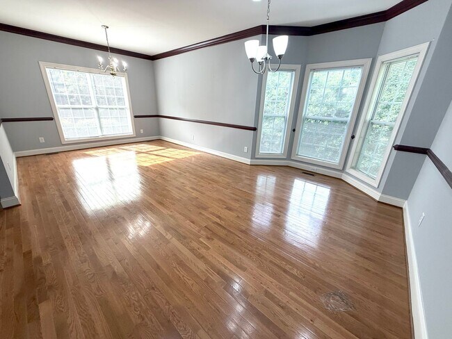 Building Photo - Beautiful Single-Family Home with Finished Basement & Fenced Backyard