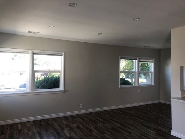 Building Photo - 9059 Lucerne Ave