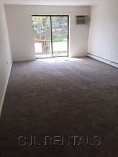 Building Photo - 71 Montvale Ave