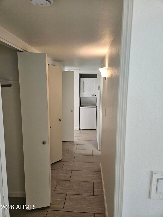 Building Photo - 2336 N 46th St