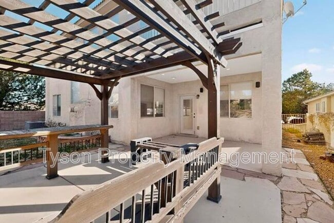 Building Photo - 8523 Waterford Pl NE