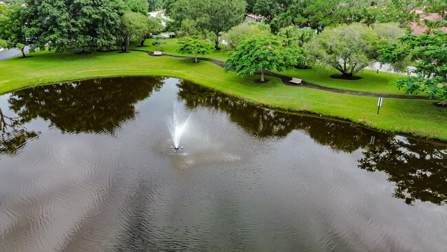 Building Photo - 2525 SW Egret Pond Cir