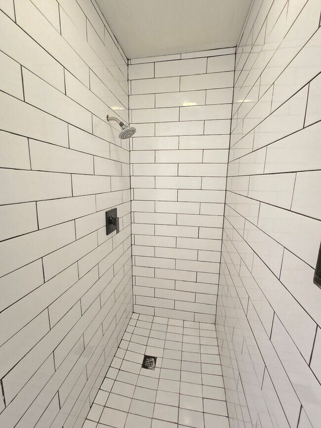 Building Photo - 45114 16th St W