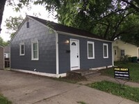 Building Photo - 1633 Patton Ave