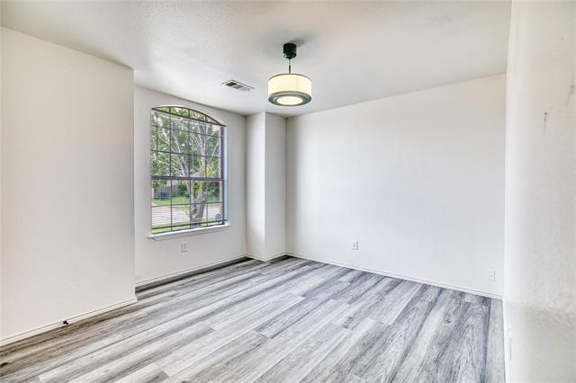 Building Photo - 7219 Jurassic Dr