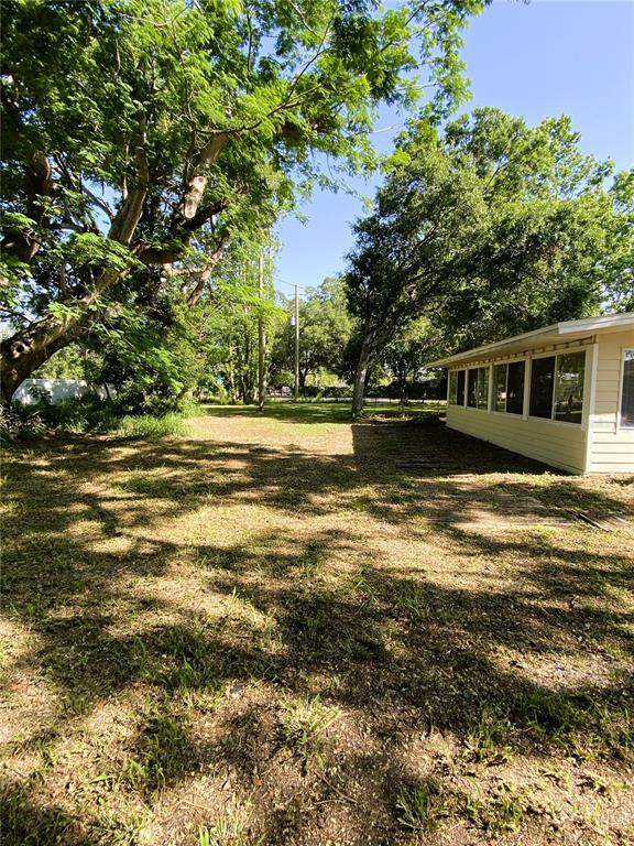 Building Photo - 5500 Lake Lizzie Dr