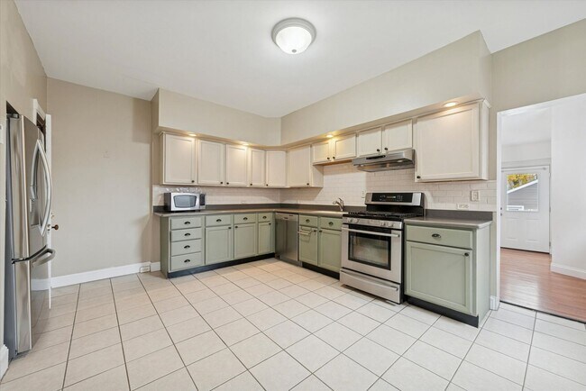 Building Photo - Available now! Charming Updated Twin in West Chester Borough — Walk to Everhart Park & Downtown!