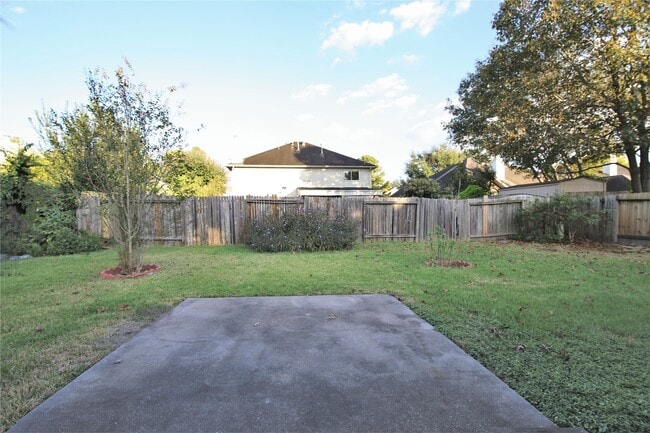 Building Photo - 8811 Norham Dr