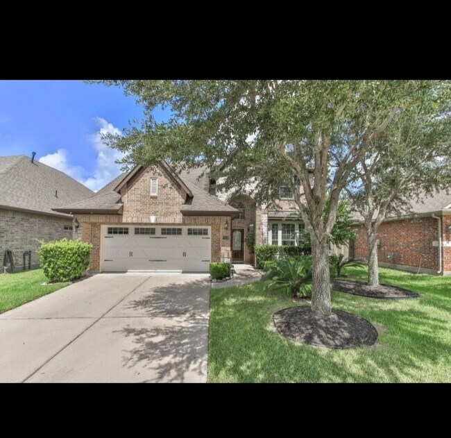 Building Photo - 24526 Avellino Ct