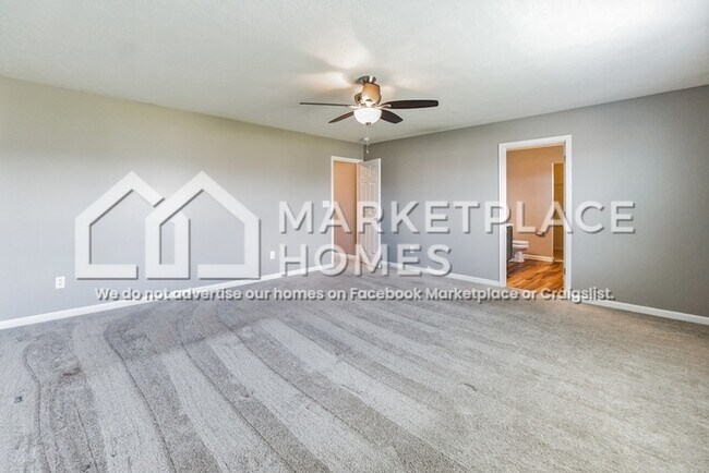 Building Photo - 794 Carolina Way