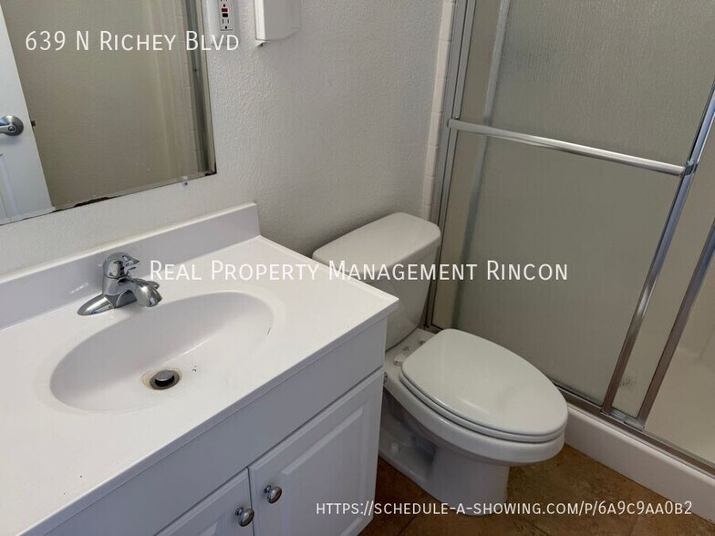 Building Photo - 639 N Richey Blvd