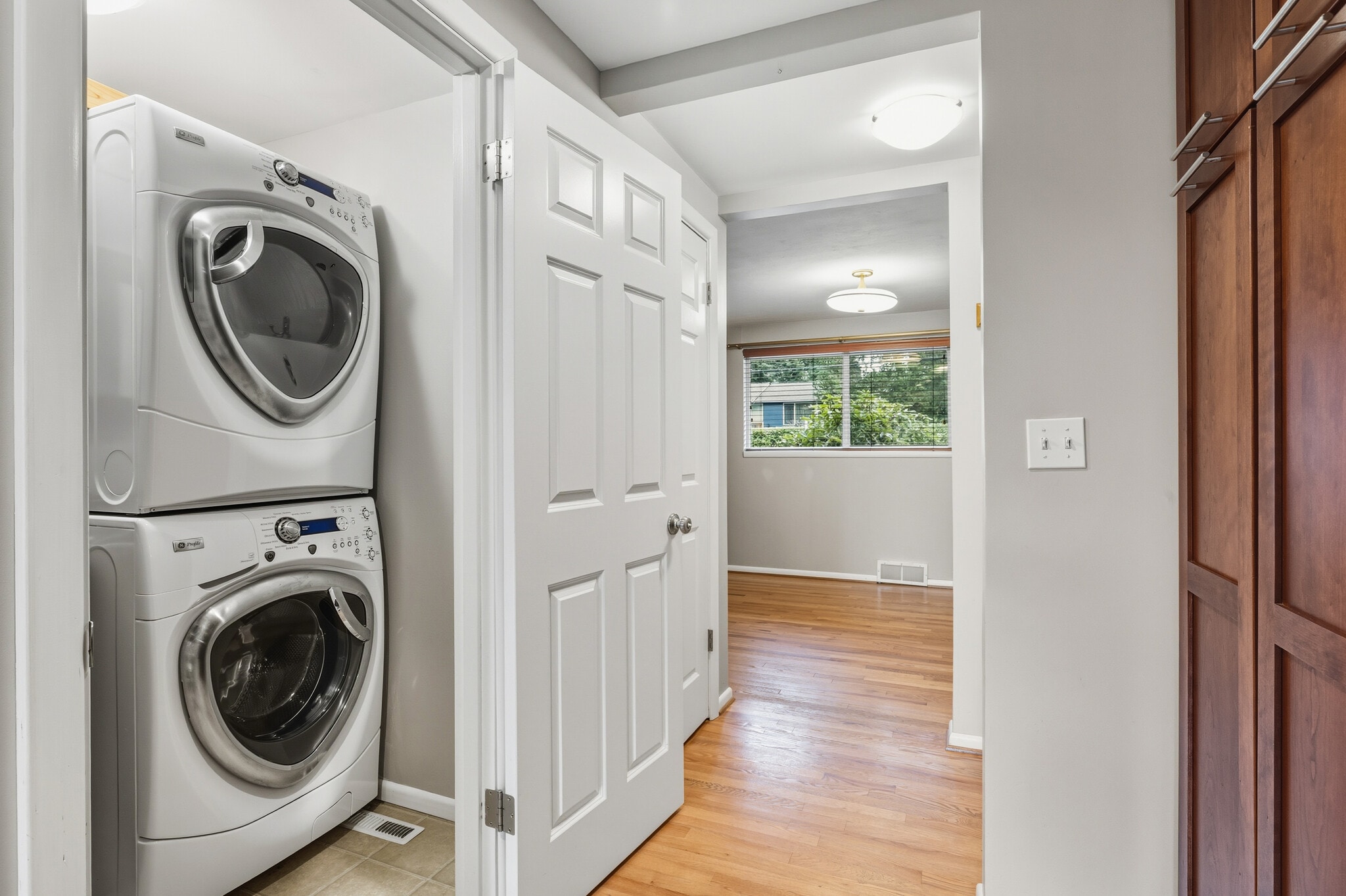 Building Photo - 19515 Fremont Ave N