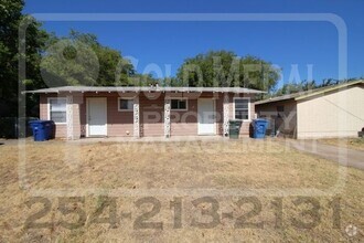 Building Photo - Cute & Cozy 1-bedroom, 1-bath now availabl...