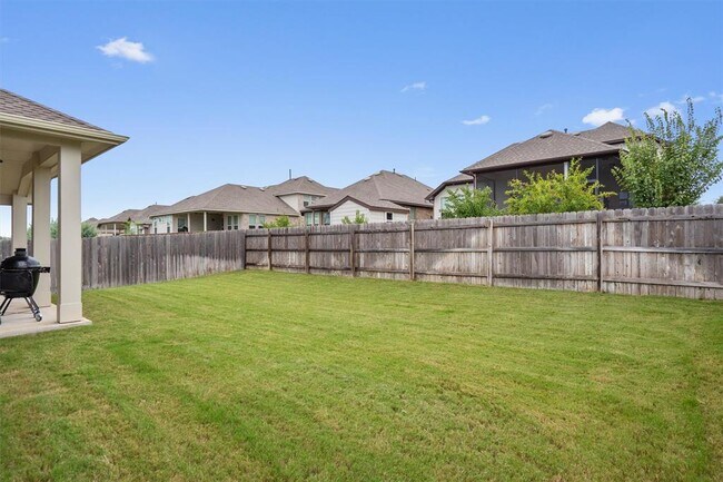 Building Photo - 5855 San Savino Dr