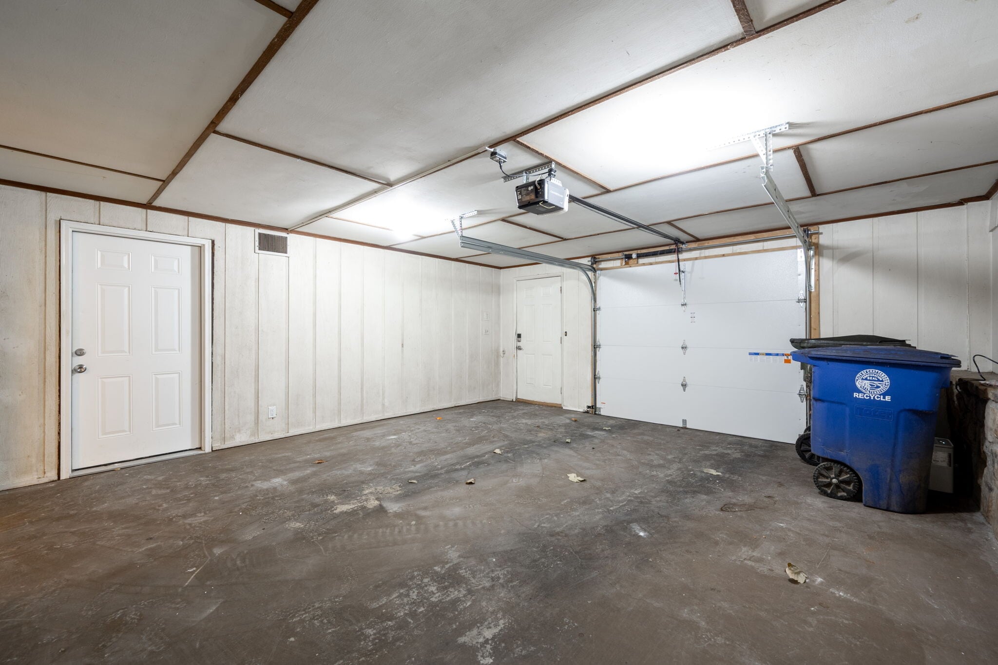 Building Photo - 4115 Harbor Hills Rd