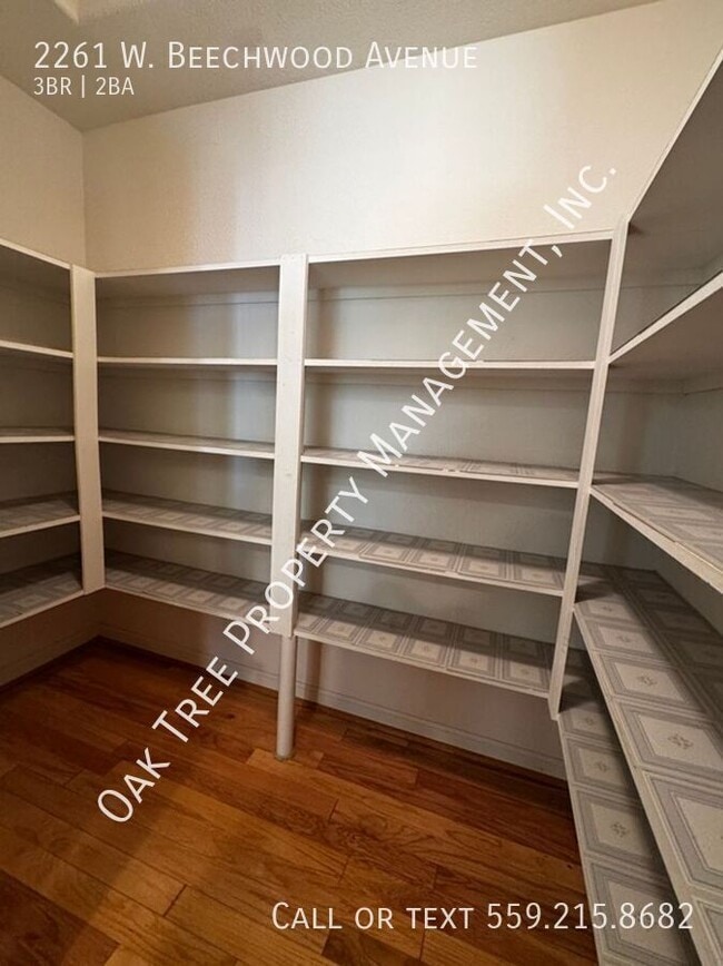 Building Photo - 2261 W Beechwood Ave
