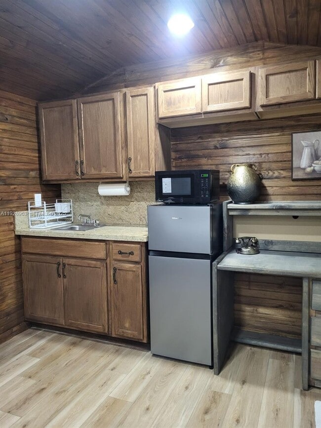 Building Photo - 2137 NW 97th St