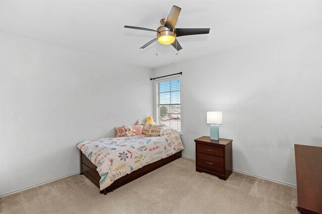 Building Photo - 1400 Orange Spice Ct