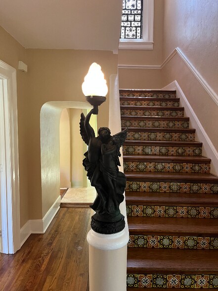 Building Photo - 115 Prospect Ave