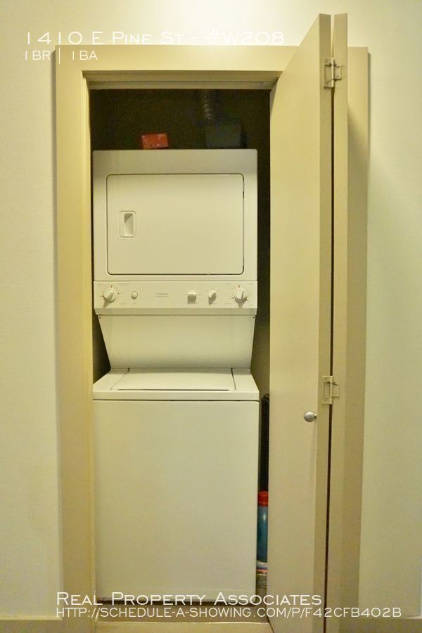 Building Photo - Braeburn Apartment