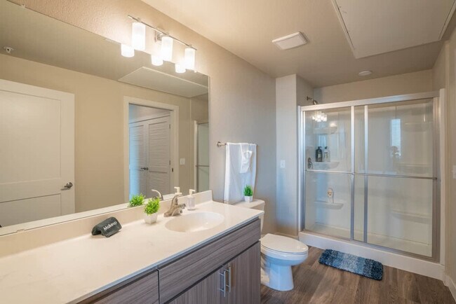 Building Photo - 1980 E Broadway Rd